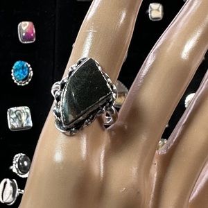 💕 Golden pyrite geometric shape ring gemstone hand crafted silver plated size 9